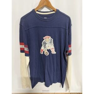 NFL Vintage Collection Mens New England‎ Patriots Shirt Size S/M Long Sleeved.